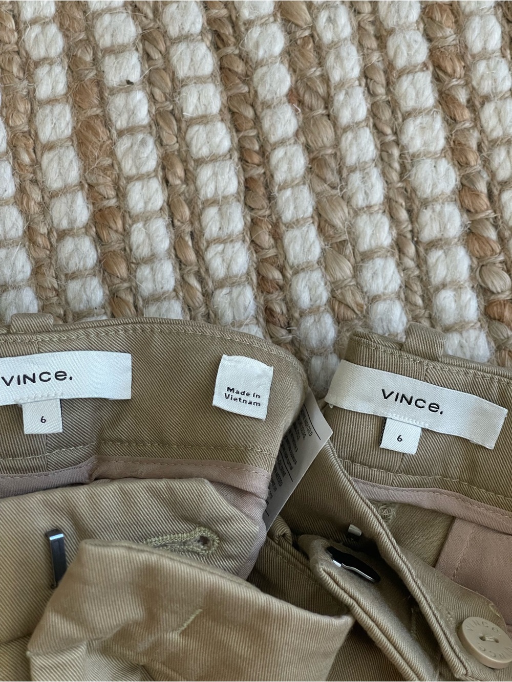 VINCE Avery Mid-Rise Italian Stretch-Cotton Chino Pant Size 6 - Picture 9 of 13